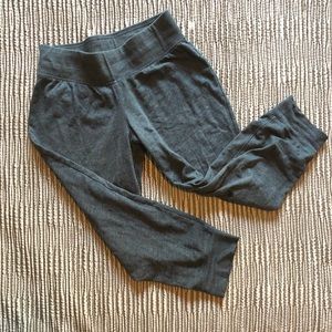 Under Armour Heather Grey Capris